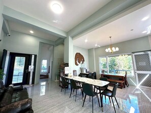 Restaurant - Dulan Najie Bay Inn (Donghe)