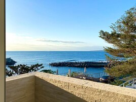 Elite Quadruple Room, Ocean View | Beach/ocean view