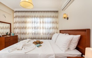 4 bedrooms, iron/ironing board - Lux 4 bed Villa, Oludeniz Villa 1005 (Fethiye)