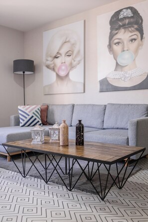 Living area - Bright and Airy 2BR in the Heart of Roma Norte (Mexico City)