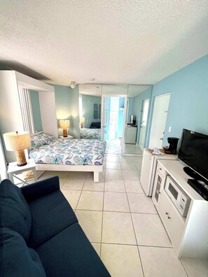 WiFi, bed sheets - Sea Glass  - Ocean View at Symphony Beach Club (Ormond Beach)