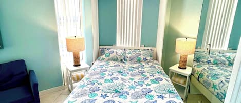WiFi, bed sheets