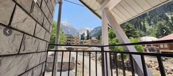 Qayam Hotel