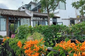 施設の敷地