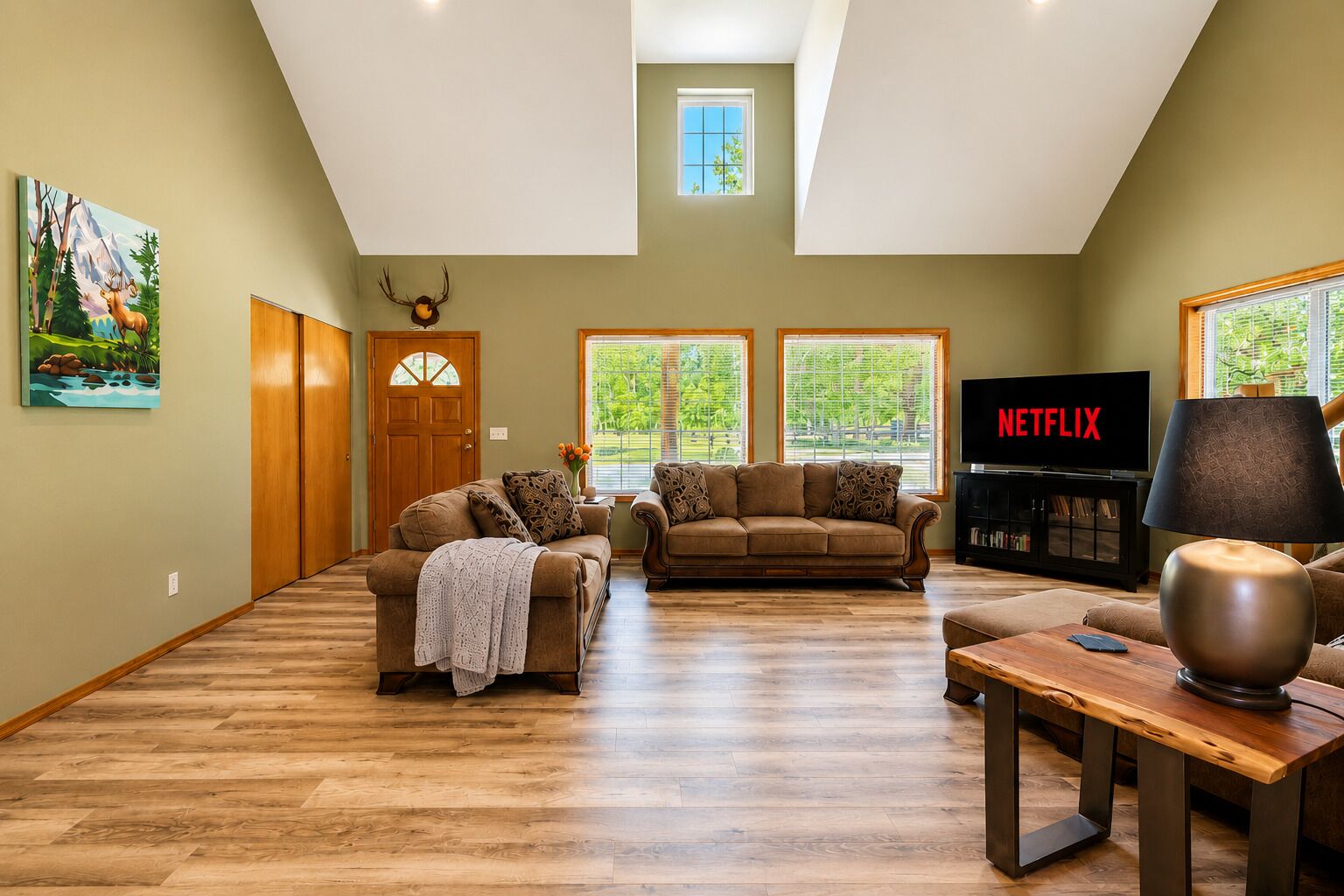 Views | Dogs | Hot Tub | Firepit | Bbq | Family - Plain, WA
