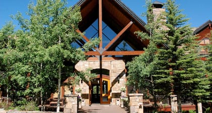 Bear Creek Lodge by Alpine Lodging Telluride