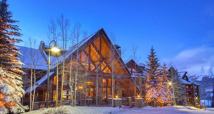 Bear Creek Lodge by Alpine Lodging Telluride