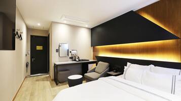 Standard Room | Premium bedding, memory foam beds, individually decorated