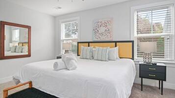 4 dormitorios, tabla de planchar con plancha, cuna de viaje y wifi