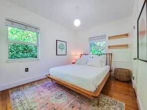 3 habitaciones, escritorio, cuna de viaje y wifi gratis 