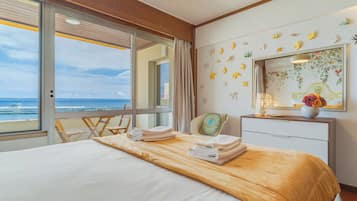 Panoramic Apartment | 1 bedroom, individually decorated, blackout drapes, soundproofing