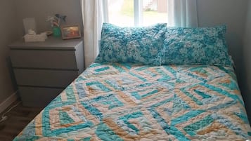 4 chambres, fer et planche Ă repasser, Wi-Fi, draps fournis