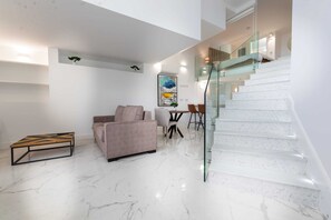 Basic Apartment, 1 Double Bed with Sofa bed, Sea View | Living area