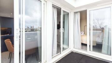 3 bedrooms, iron/ironing board, travel crib, WiFi