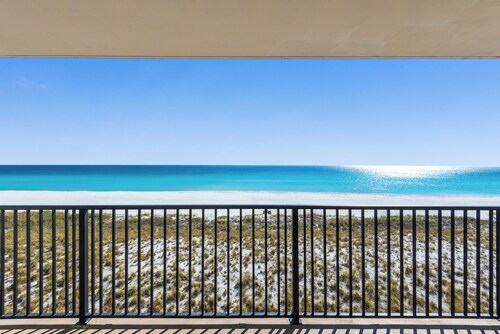 🌞🌴Beachfront Navarre Condo | Pool + Stunning Views | Sundes 134