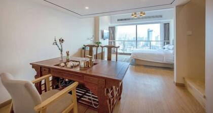 Liya Plaza Hotel (Tonglu Fuchunjiang Branch)