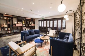 View from property - Blossom Hill Hotel Ningbo Hanling (Ningbo)