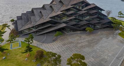 Blossom Hill Hotel Ningbo Hanling