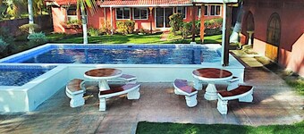 Beachfront, Ranch