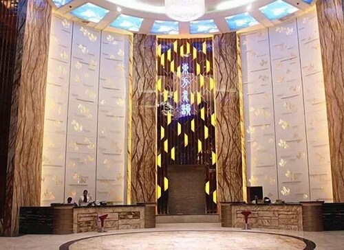 Dongfang Shuiyun Spa Hotel