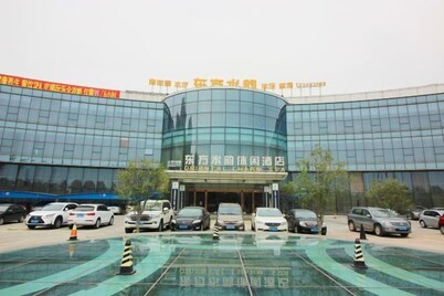 Dongfang Shuiyun Spa Hotel