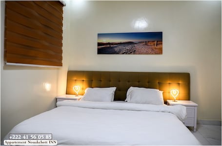 Appartamento Superior | Copriletto in piuma, postazione laptop, Wi-Fi gratuito, lenzuola