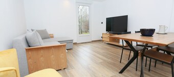 Comfortable country house with wooded park and private lake on 3ha 15 min Limoges