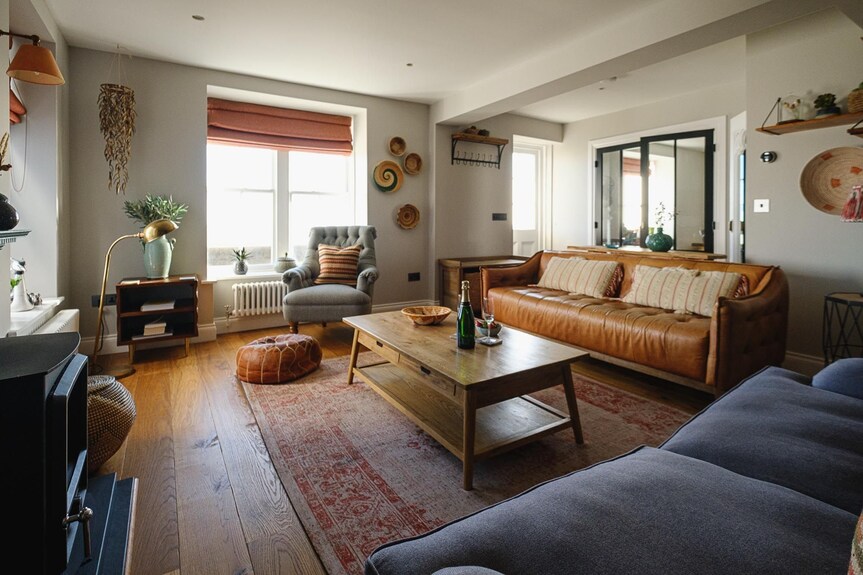 Pembroke - Sea View House - Sleeps 6 - Aldeburgh
