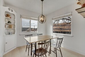 レストラ��ン