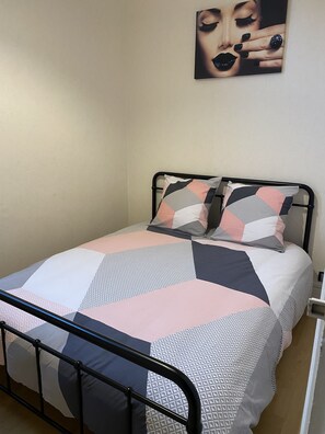 2 chambres, Wi-Fi, draps fournis