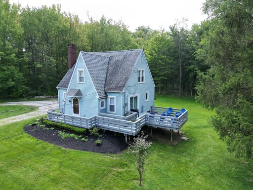 Cozy- SPIRE, Winery Tours, GOTL, Beach