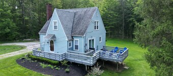 Cozy- SPIRE, Winery Tours, GOTL, Beach