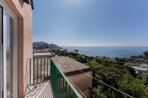 公 寓 | 2 多间卧室