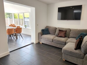 คอทเทจ | บริเวณนั่งเล่น