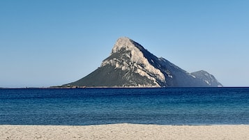 Liegestühle, Strandtücher