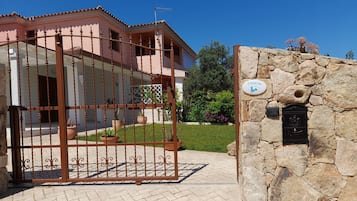 DĂ©tail de lâextĂ©rieur