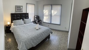 Room - Little house 6 mins from Downtown San Antonio (San Antonio)