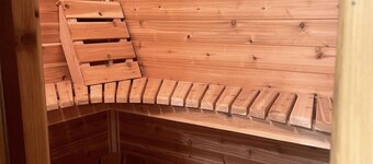 Large 1 bedroom 1 bath with Sauna