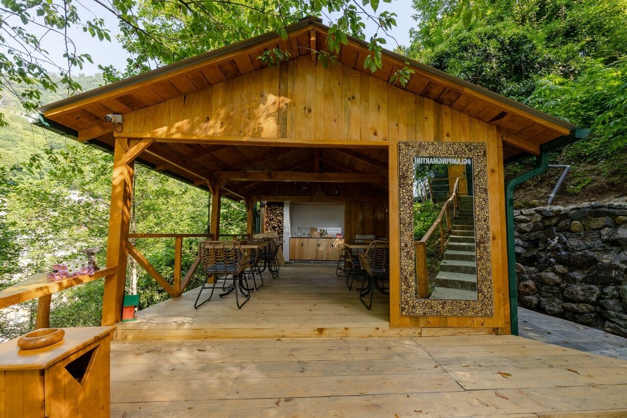 Tempat makan outdoor