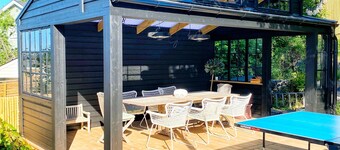 Family friendly house 10 minutes from Stockholm City and Nature reserves.