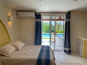 4 bedrooms, WiFi, bed sheets