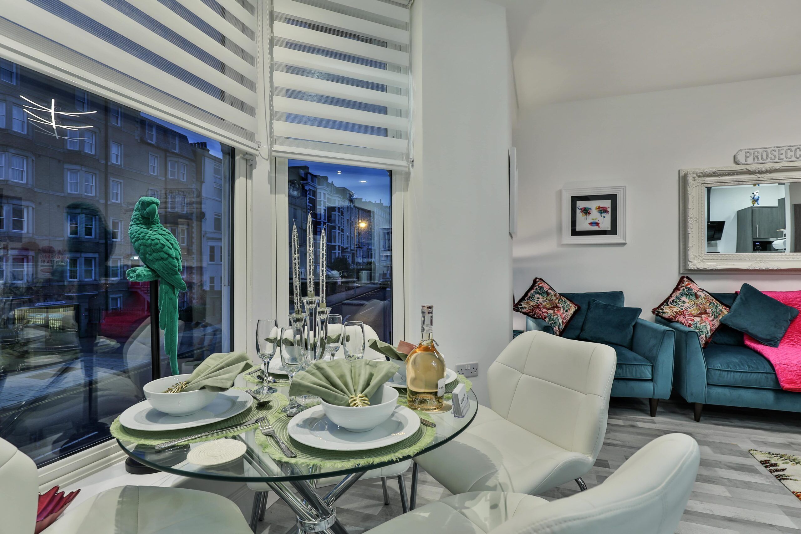 Appartement, 2 grands lits | Restauration