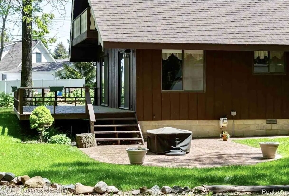 3 Br Cottage Vacation Rental In Caseville, Michigan Vrbo Property