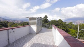 Rooftop terrace - quintas de rodeo (Medellín)