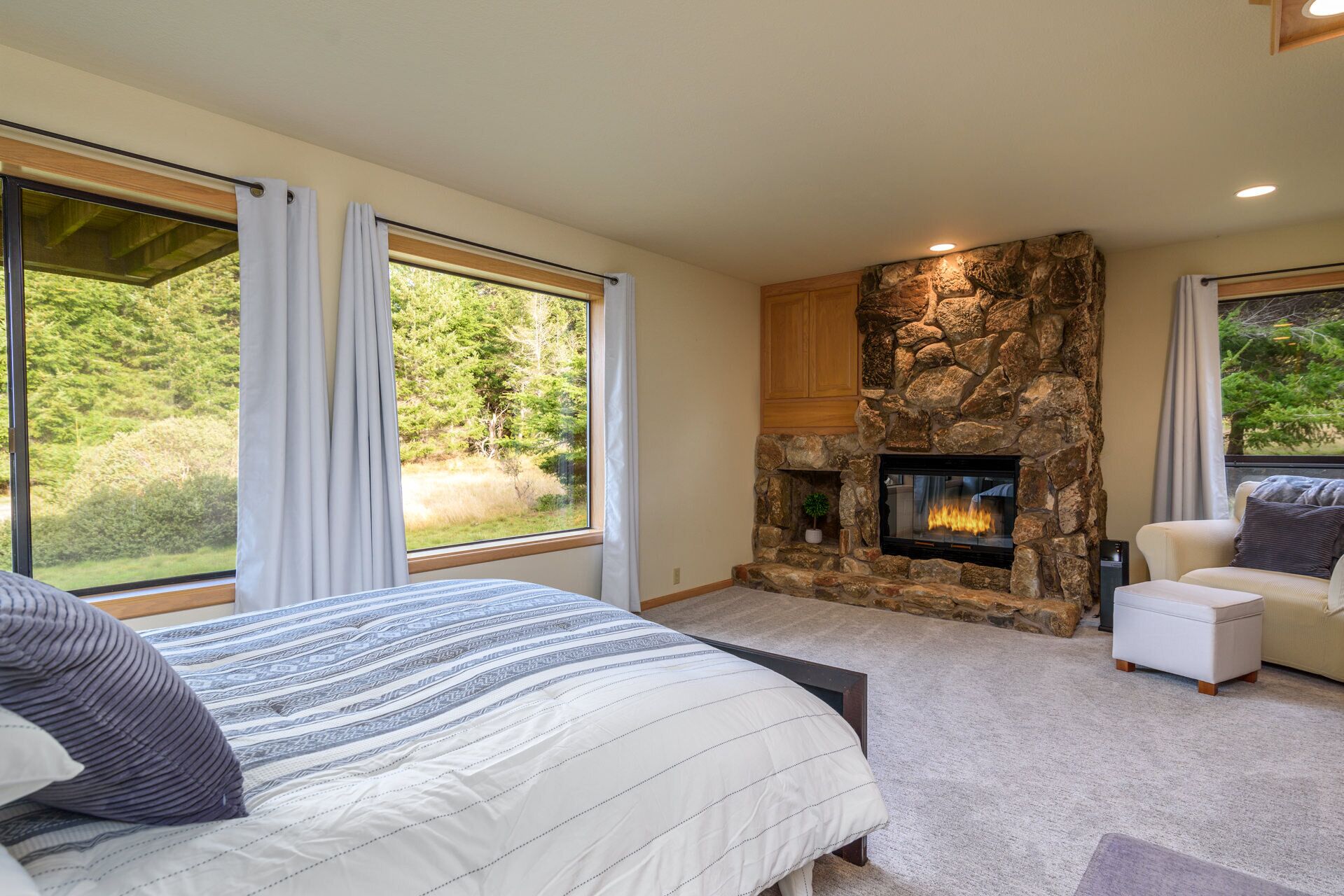 House, Multiple Beds, Hot Tub | 4 bedrooms, free WiFi, bed sheets