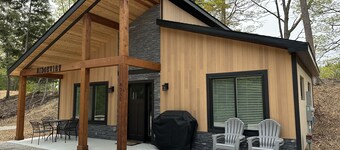 Ridge View - Walk to Glen Arbor - Pet-Friendly - Close to Sleeping Bear Dunes