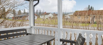 Nice home in Dals Långed with kitchen
