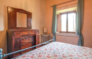 2 habitaciones, wifi gratis y ropa de cama 