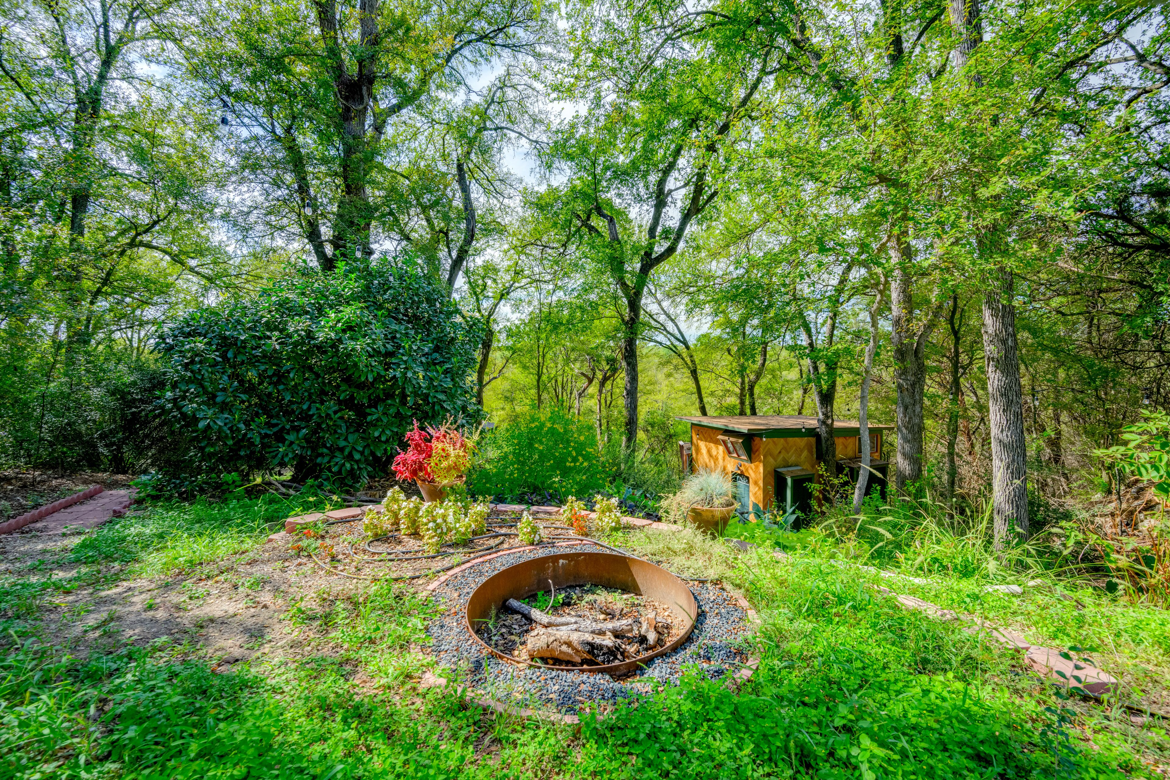 Nature meets charm at peaceful east side 3 bdrm