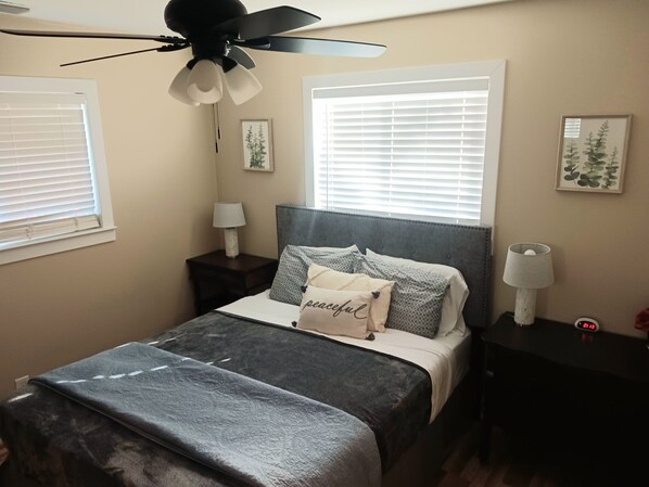 1 bedroom, desk, iron/ironing board, free WiFi